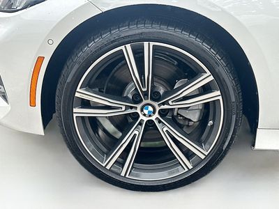 2024 BMW 3 Series - Photo 36