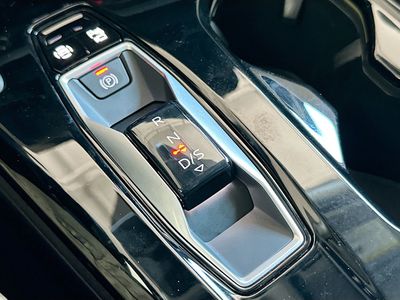 2025 Audi Q5 - Photo 16
