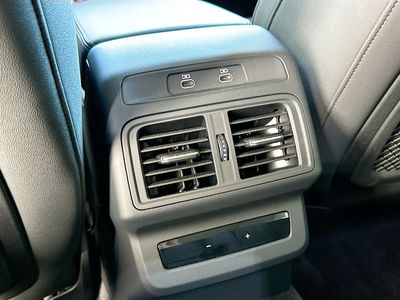 2025 Audi Q5 - Photo 26