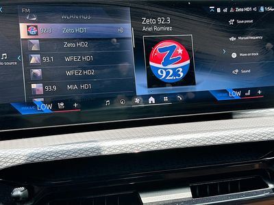 2025 BMW 3 Series - Photo 15
