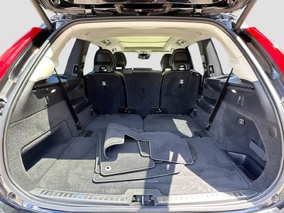 2021 Volvo XC90 - Photo 25