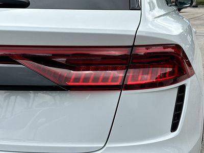 2024 Audi RS Q8 - Photo 33