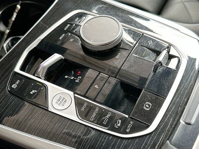2024 BMW X7 - Photo 17