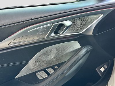 2025 BMW 8 Series - Photo 18
