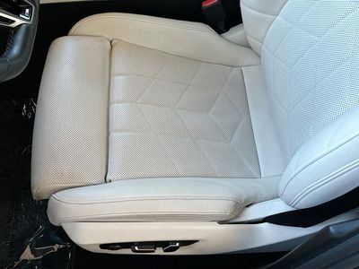 2024 BMW i5 - Photo 20