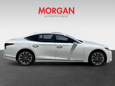 2023 Lexus LS - Photo 7