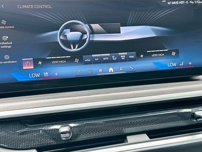 2024 BMW X5 - Photo 16