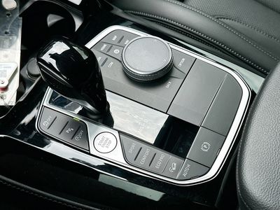 2023 BMW X4 - Photo 17
