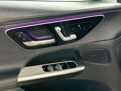 2025 Mercedes-Benz GLC - Photo 17