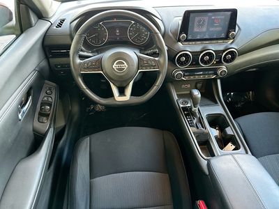 2020 Nissan Sentra - Photo 20