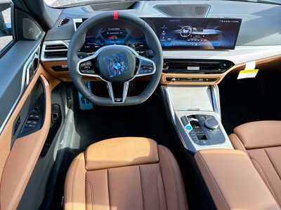 2026 BMW i4 - Photo 17