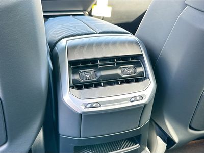 2026 BMW i7 - Photo 20