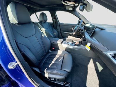 2026 BMW 3 Series - Photo 23