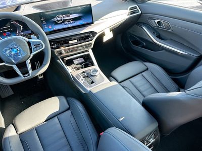 2026 BMW 3 Series - Photo 18