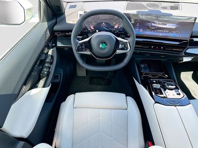 2026 BMW 5 Series - Photo 16