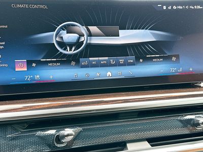 2026 BMW X5 - Photo 13