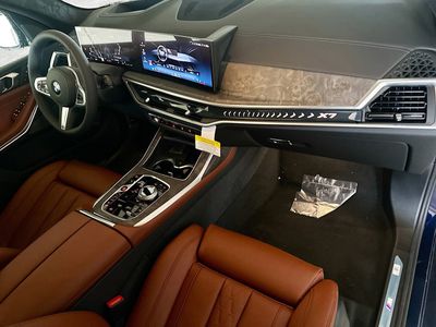 2026 BMW X7 - Photo 23
