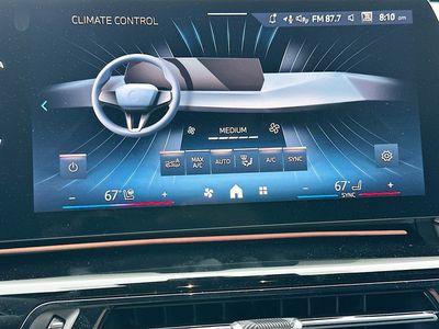 2026 BMW X2 - Photo 13