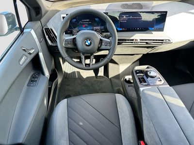 2026 BMW iX - Photo 16