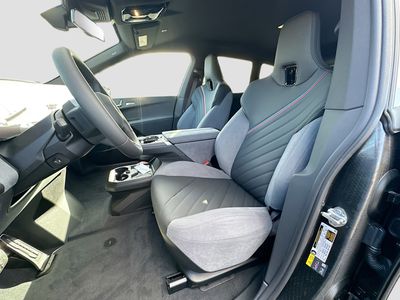 2026 BMW iX - Photo 15