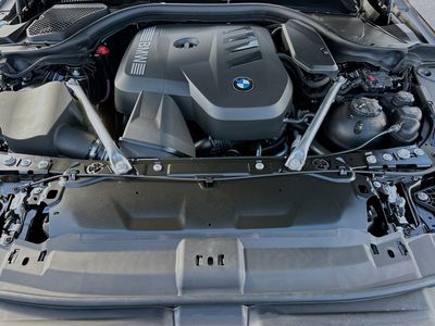 2026 BMW 5 Series - Photo 25