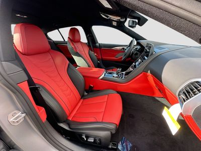 2026 BMW 8 Series - Photo 23