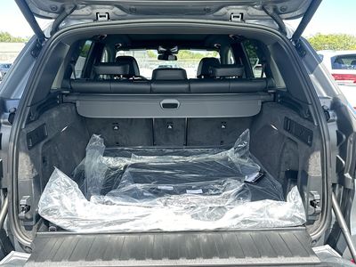 2026 BMW X5 — photo 21 view