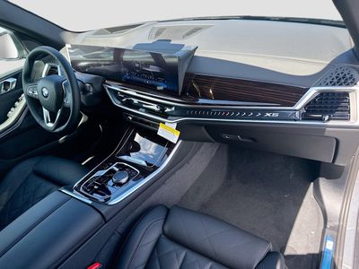 2026 BMW X5 — photo 24 view