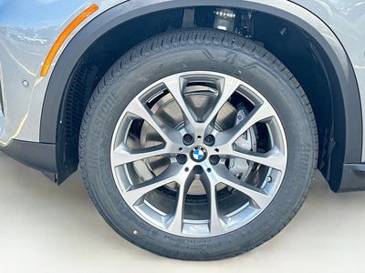 2026 BMW X5 — photo 26 view