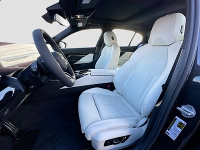 2026 BMW 5 Series - Photo 15