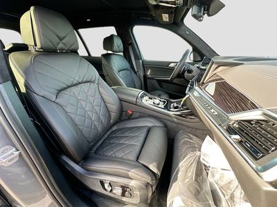 2026 BMW X7 - Photo 23