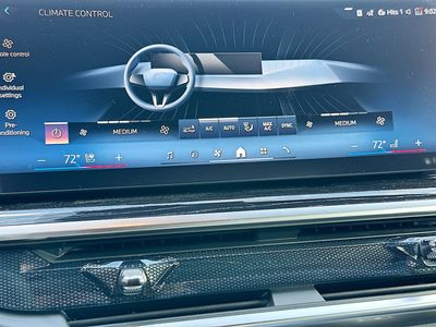 2026 BMW X7 - Photo 13