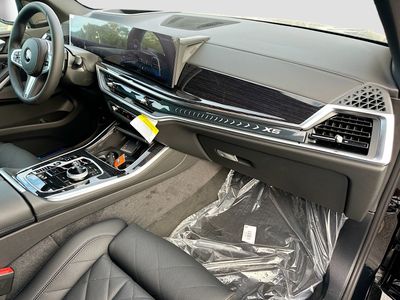 2026 BMW X5 - Photo 24