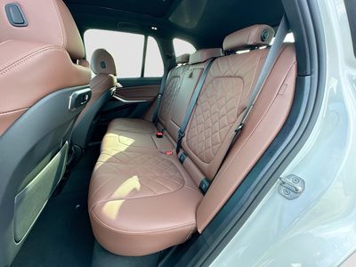 2026 BMW X5 - Photo 19