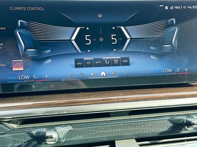 2026 BMW X5 - Photo 13
