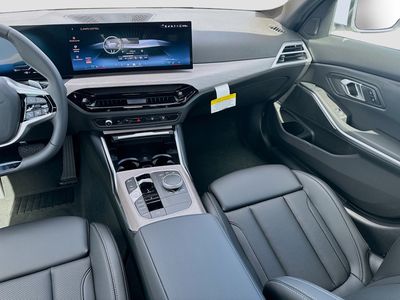 2026 BMW 3 Series - Photo 16