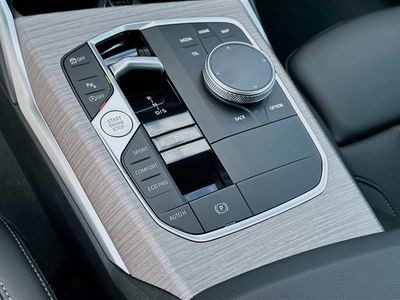 2026 BMW 3 Series - Photo 13
