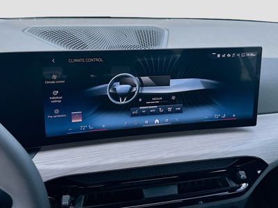 2026 BMW 3 Series - Photo 12