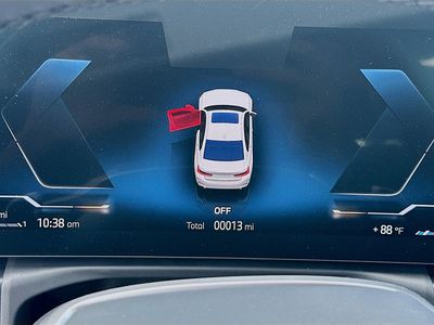 2026 BMW 3 Series - Photo 8
