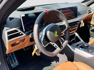 2026 BMW i4 - Photo 8