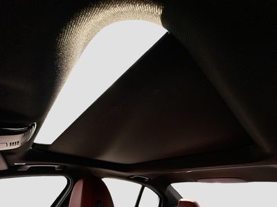 2026 BMW 3 Series — photo 16 view