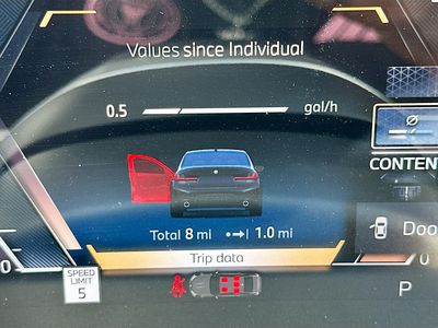 2026 BMW 3 Series — photo 9 view