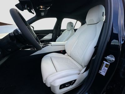 2026 BMW 5 Series - Photo 15