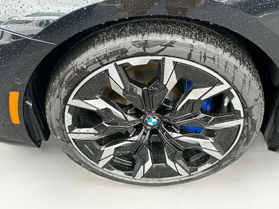 2026 BMW i5 - Photo 26