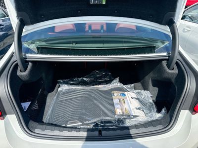 2026 BMW 3 Series — photo 18 view