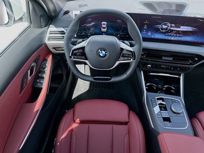 2026 BMW 3 Series — photo 15 view