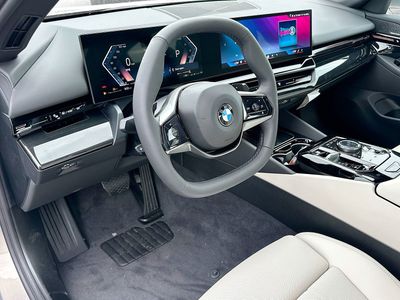 2026 BMW 5 Series - Photo 7