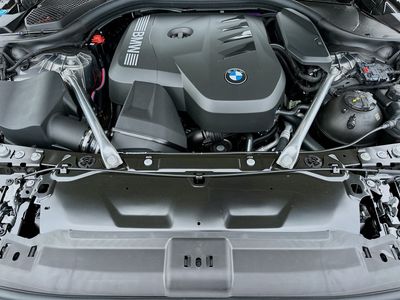 2026 BMW 5 Series - Photo 25