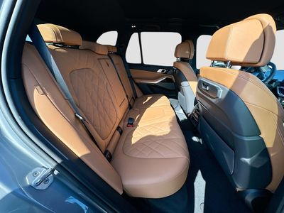2026 BMW X5 - Photo 22