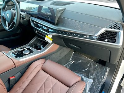 2026 BMW X5 - Photo 24